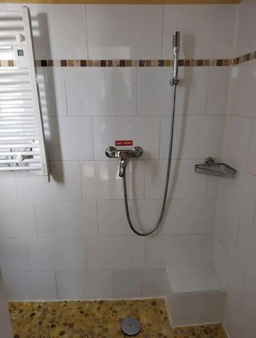 דירה מרסיי Sharehouse -Room-Hostel-Backpackers La Girelle צרפת